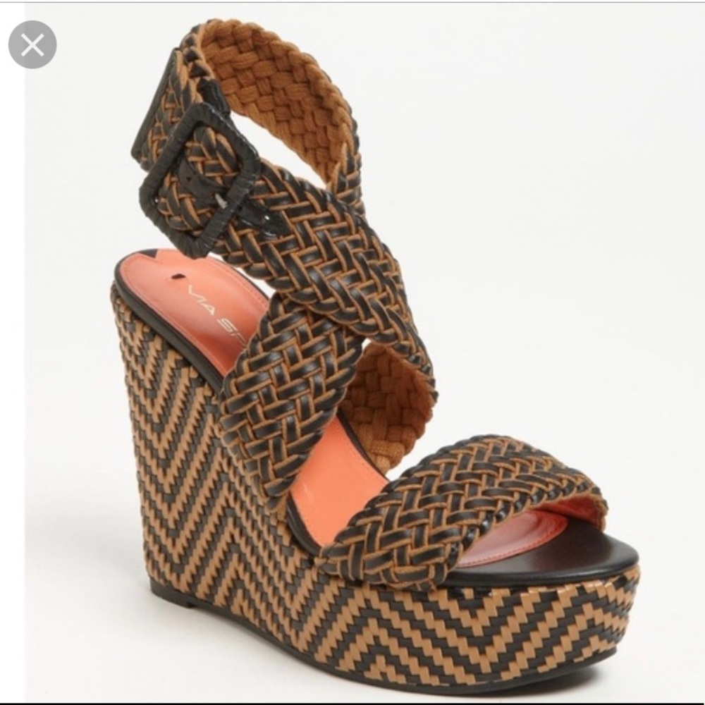 Via Spiga Wedges 7.5